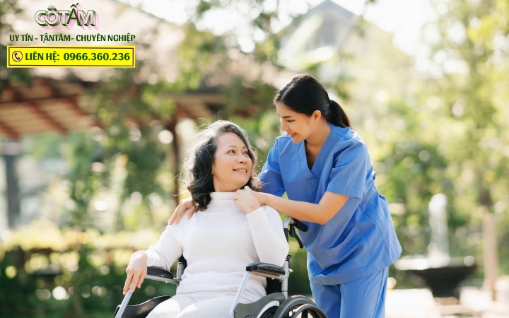 Tư vấn cách chọn người giúp việc chăm sóc người già tốt nhất 