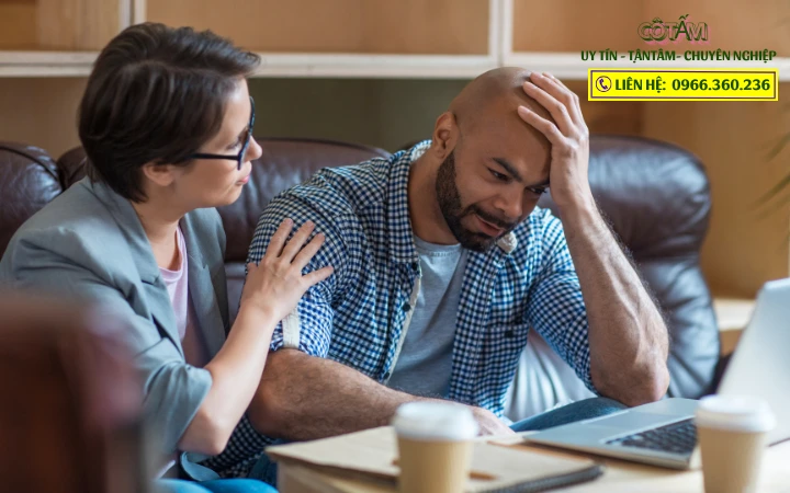 Tìm kiếm người giúp việc nhà khiến tôi áp lực