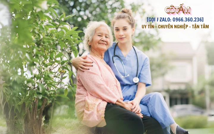 Giúp việc chăm sóc người già: Đáp ứng yêu cầu chăm sóc đặc biệt
