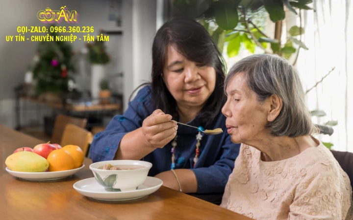 Tìm người chăm người già: Lựa chọn người đồng hành lý tưởng