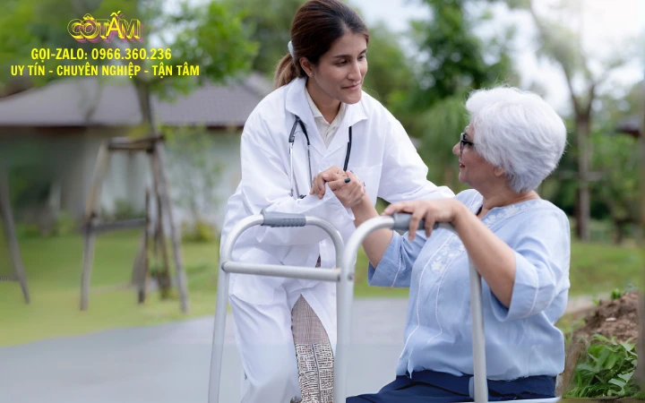Địa chỉ tìm người chăm người già tại uy tín Hà Nội