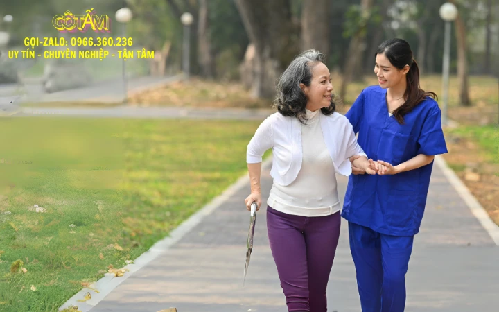 Đánh giá sự hài lòng khi thuê người chăm sóc người già Cô Tấm