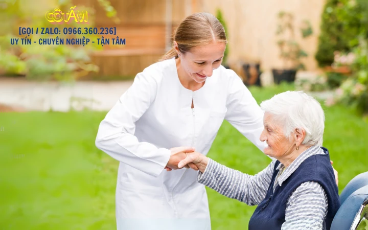 Tác động tích cực của giúp việc trong việc chăm sóc người cao tuổi