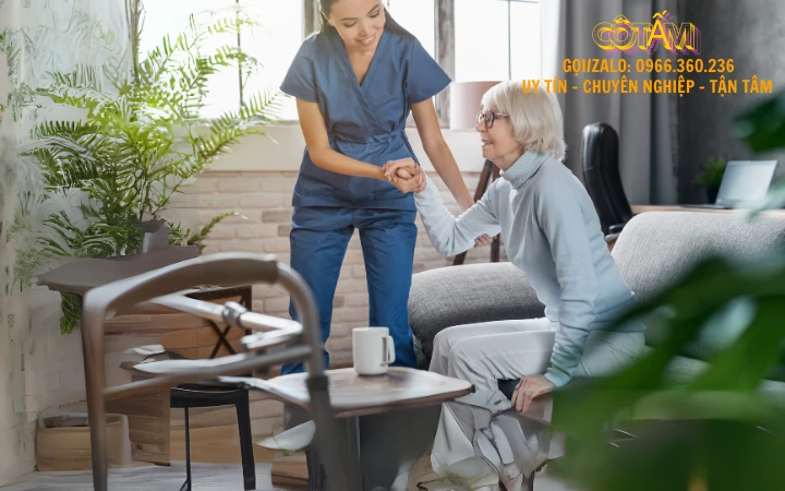 Kinh nghiệm tạo động lực cho người giúp việc chăm người già