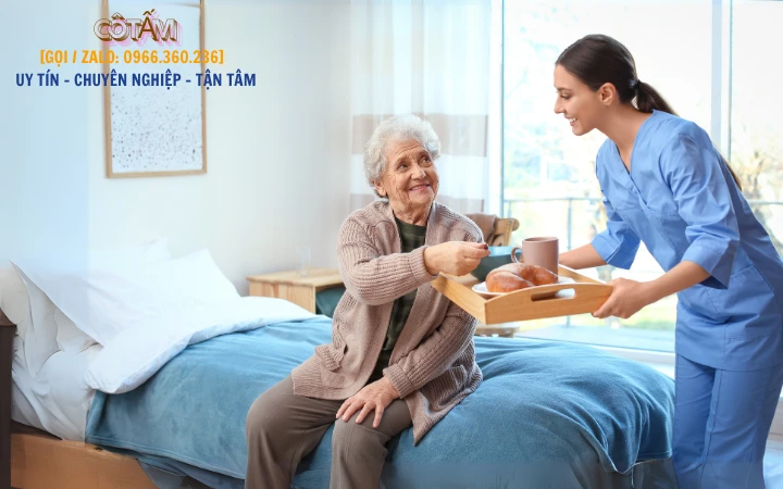 Giúp việc chăm người già đem lại những giá trị tốt đẹp cho cuộc sống
