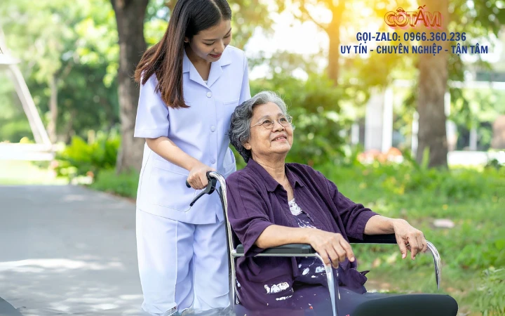 Nâng niu sức khỏe người già trong từng bữa ăn