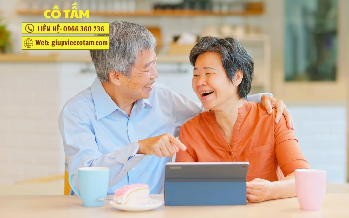 Quan trọng của Giúp việc chăm người già trong cuộc sống hiện đại