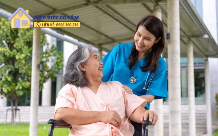 Cần tìm dịch vụ giúp việc chăm người già chuyên nghiệp