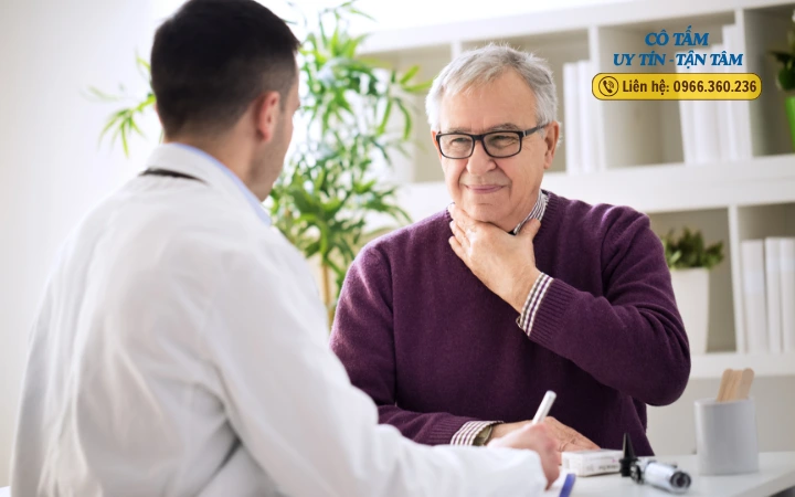 So sánh giá cả dịch vụ giúp việc chăm người ốm hiện nay