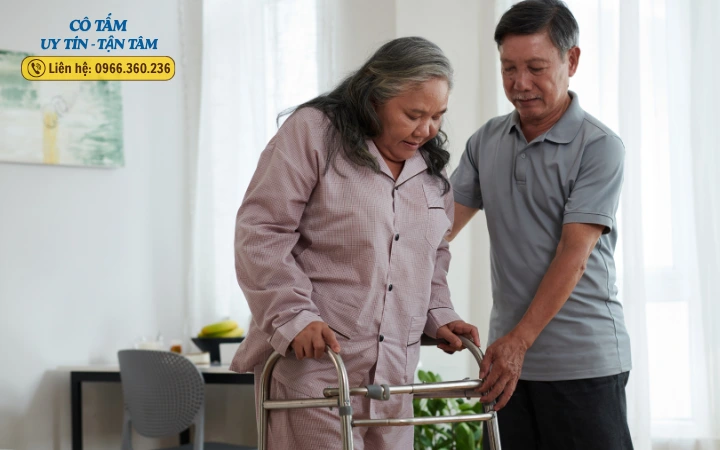 Đánh giá các dịch vụ giúp việc chăm người ốm tại Hà Nội