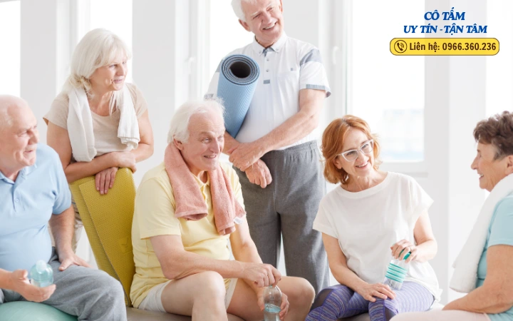 Giúp việc chăm người già: Gói dịch vụ tốt nhất thị trường