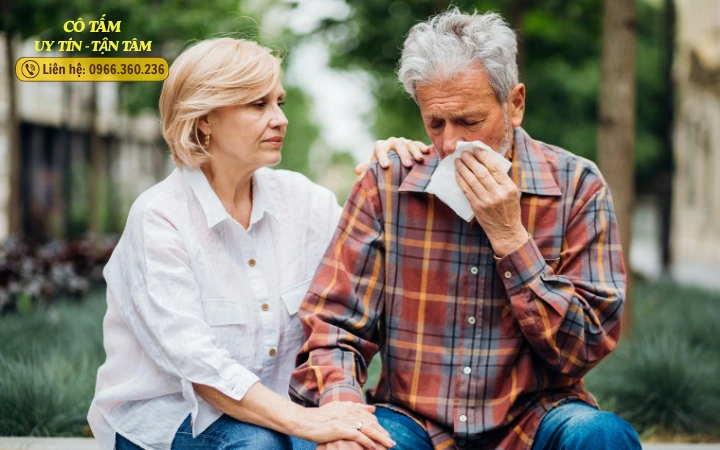 Mức lương sàn cho giúp việc chăm người già ở lại tại nhà