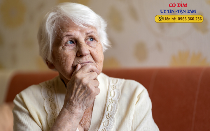 Dịch vụ tìm người chăm sóc người già tại nhà nhanh chóng