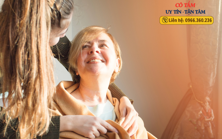 Tạo mối quan hệ tin cậy giữa người giúp việc chăm bệnh nhân