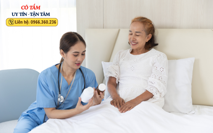 Chia sẻ kinh nghiệm chọn giúp việc chăm sóc bệnh nhân ở Hà Nội