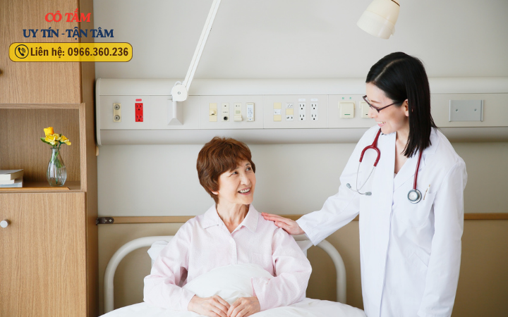 Đội ngũ chuyên nghiệp trong giúp việc chăm sóc bệnh nhân Hà Nội