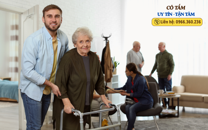 Trung tâm cung ứng giúp việc chăm sóc bệnh nhân ở Hà Nội