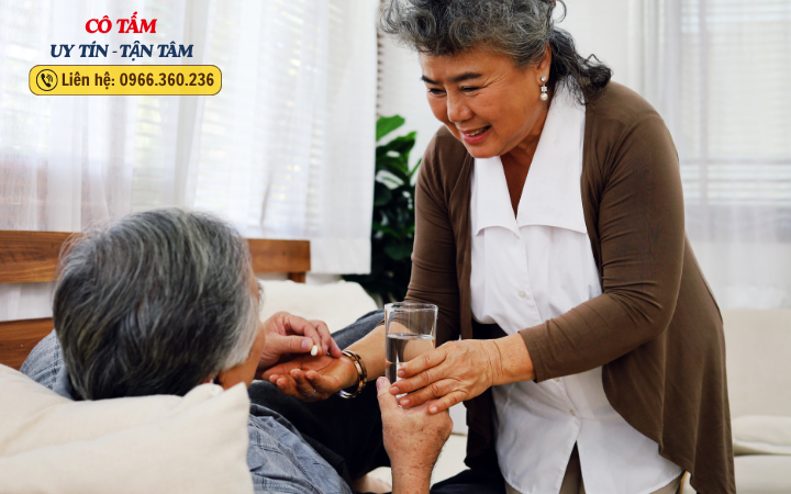 Dịch vụ giúp việc chăm người bệnh tại bệnh viện Thu Cúc