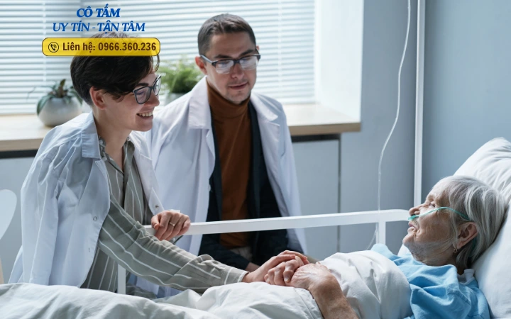 Tìm giúp việc chăm người ốm, chọn lựa khắt khe không ?