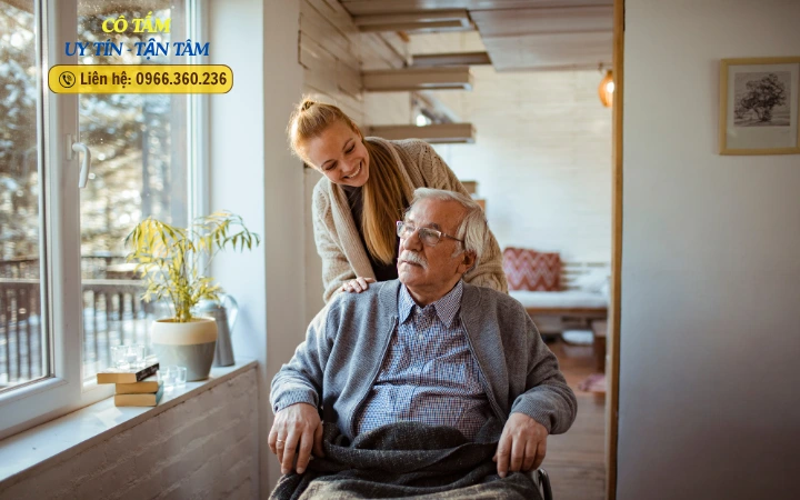 Chi phí cho việc tìm giúp việc chăm người ốm là bao nhiêu ?