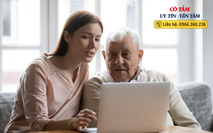 Rẻ hơn bạn nghĩ khi thuê người chăm sóc người bệnh