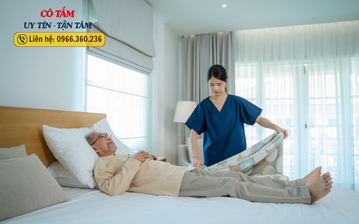 Tìm hiểu về dịch vụ giúp việc chăm người già nổi bật.