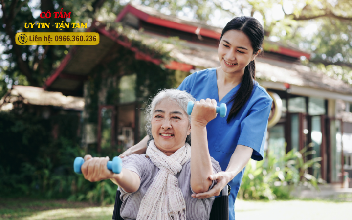 Xây dựng kỹ năng giúp việc chăm người bệnh xuất sắc.