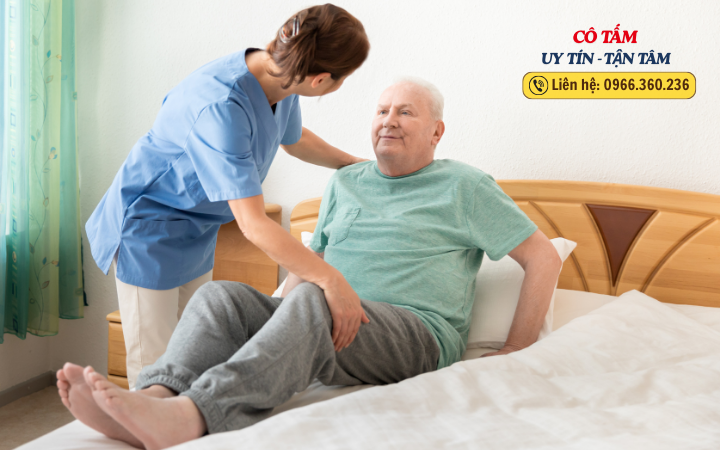 Chăm sóc người bệnh: Tại sao nên chọn giúp việc tại nhà?