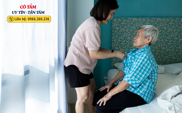 Hành trình giúp việc chăm người bệnh đầy ý nghĩa.