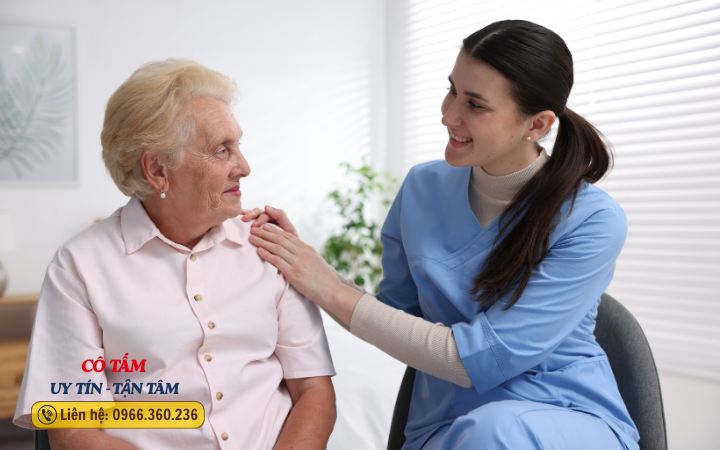 Chăm sóc người bệnh tại nhà hiệu quả và nhân văn hơn