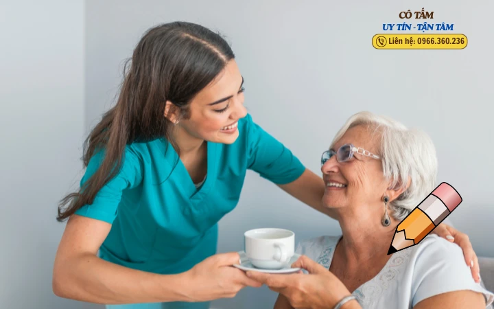 Nắm vững quy tắc tuyển giúp việc chăm người già tốt