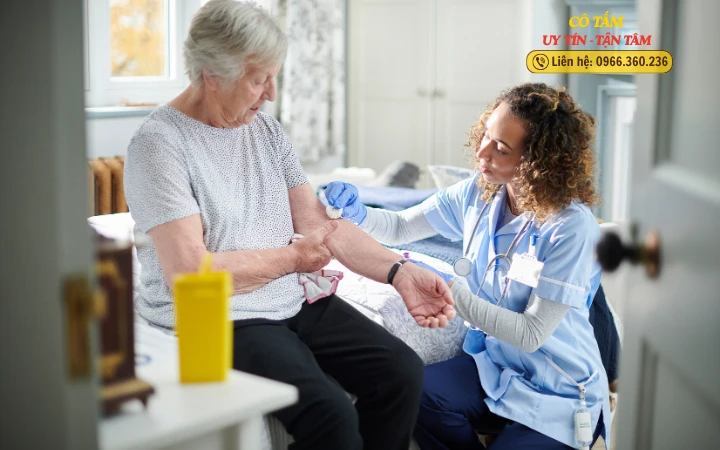 Tuyển giúp việc chăm người ốm có kinh nghiệm