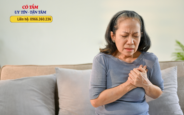 Giúp việc chăm người già: Nhu cầu đang gia tăng hiện nay