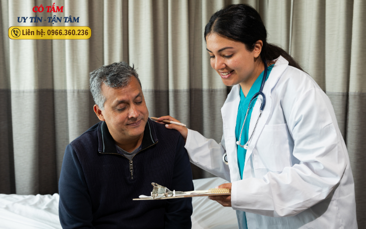 Tìm người giúp việc chăm người già dễ dàng với dịch vụ chuyên nghiệp