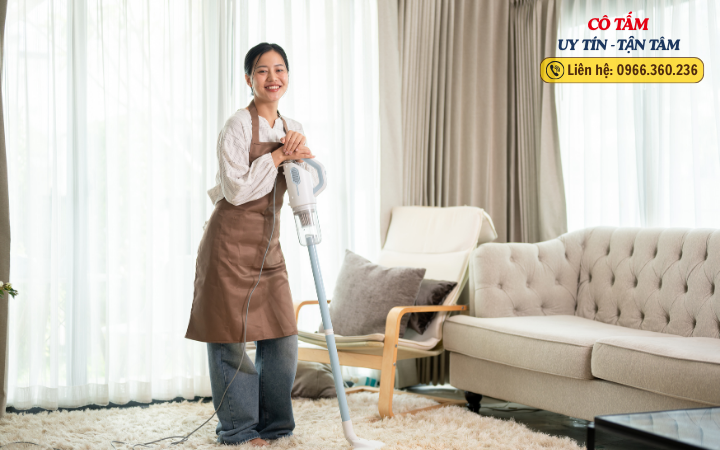 Thấu hiểu tâm tư giúp việc Hà Nội qua những câu chuyện đời thực. Giúp việc Hà Nội không đơn thuần là một nghề – đó là hành trình đầy những cảm xúc, sự hy sinh thầm lặng và những ước mơ mộc mạc. Bằng lối viết chân thực, bài viết này sẽ mở ra thế giới nội tâm sâu sắc của những người phụ nữ đang ngày đêm gắn bó với công việc giúp việc tại thủ đô. Từ những nỗi niềm xa quê, đến những hy sinh cho chủ nhà như người thân, tất cả được thể hiện qua những câu chuyện đời thực đầy xúc động. Qua đó, người đọc không chỉ hiểu hơn về tâm tư của họ mà còn thêm trân trọng một lực lượng lao động âm thầm nhưng không thể thiếu trong nhịp sống hiện đại.