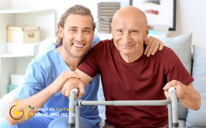 Mức giá trung bình giúp việc chăm người già Hà Nội.