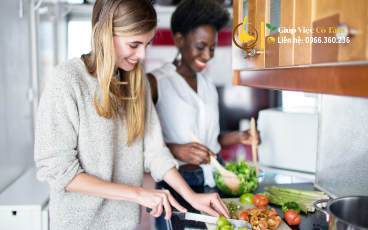 Cần tìm người giúp việc gấp, có nên đăng tin trực tuyến?