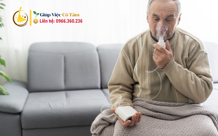 Những rủi ro khi chọn dịch vụ chăm sóc người già tại nhà