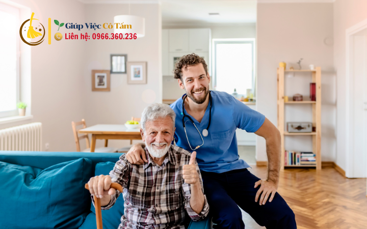 An tâm tìm người giúp việc chăm người già với mức lương hợp lý