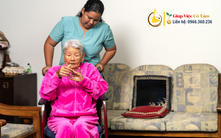 Kết nối với người già qua tâm tư và nỗi lo của họ.