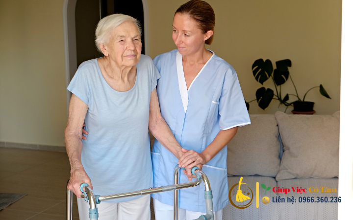 Mẹo giúp chăm sóc người già toàn thời gian yêu đời hơn.