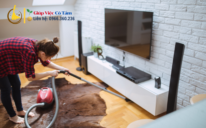 Trung tâm giới thiệu việc làm huyện Thạch Thất, Hà Nội.