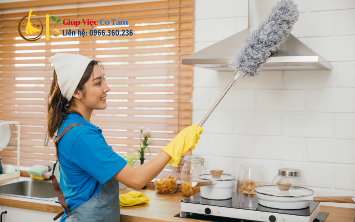 Trung tâm giới thiệu việc làm cho người trung tuổi Hà Nội.
