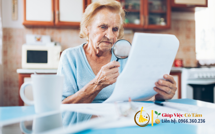 Tư vấn chăm sóc y tế cho người bệnh đúng cách.