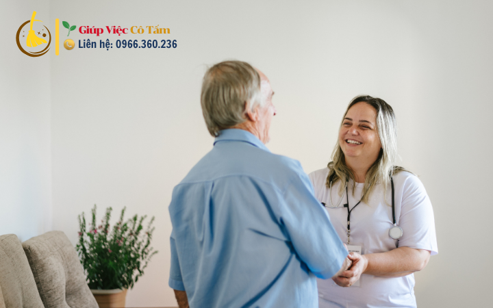 Tăng cường giao tiếp khi chăm sóc bệnh nhân toàn thời gian.