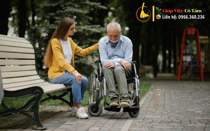 Chia sẻ bí quyết chăm sóc người bệnh cần theo dõi y tế.