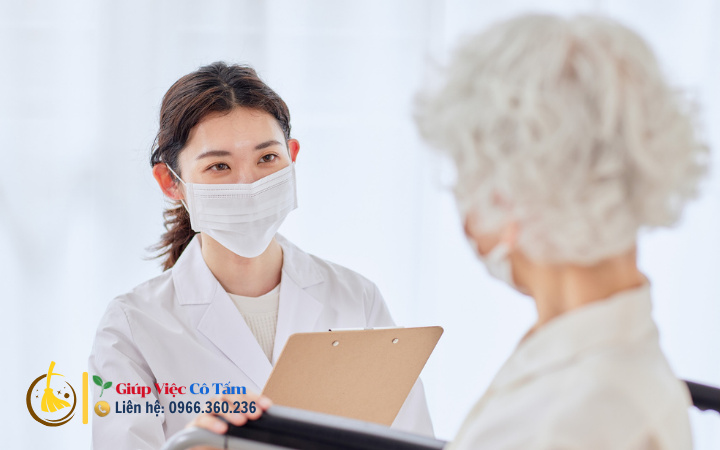 Chăm sóc người bệnh cần theo dõi y tế và theo dõi chính xác.