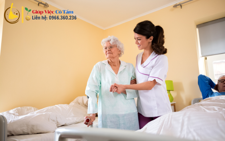Tìm hiểu chăm sóc người bệnh nằm một chỗ phù hợp cho gia đình.