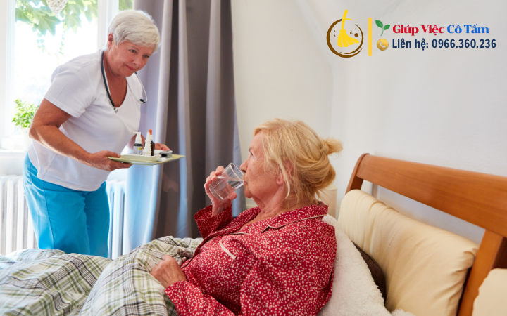 Chăm sóc người bệnh ung thư với những lưu ý quan trọng.