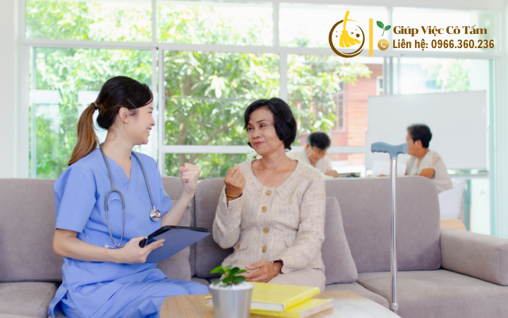 Tình huống thường gặp khi chăm sóc người bệnh nặng tại nhà.
